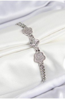 Pirinç Zirkon Taşlı Yonca Model Gümüş Renk Kadın Bileklik