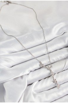 316L Çelik Zirkon Taşlı Çiçek Model Gümüş Renk Kadın Kolye