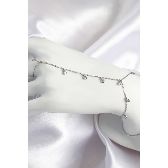 Pirinç Zirkon Taşlı Sallantılı Model Gümüş Renk Kadın Şahmeran Pirinç Zirkon Taşlı Sallantılı Model Gümüş Renk Kadın Şahmeran