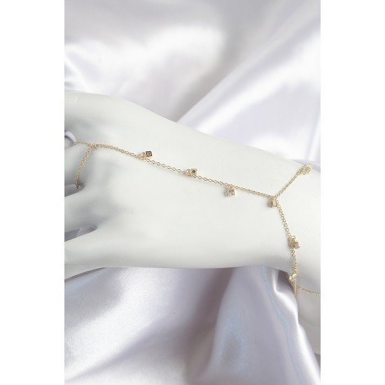 Pirinç Zirkon Taşlı Sallantılı Model Gold Renk Kadın Şahmeran Pirinç Zirkon Taşlı Sallantılı Model Gold Renk Kadın Şahmeran