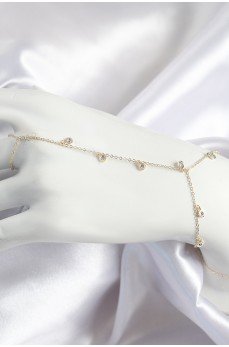 Pirinç Zirkon Taşlı Sallantılı Model Gold Renk Kadın Şahmeran Pirinç Zirkon Taşlı Sallantılı Model Gold Renk Kadın Şahmeran