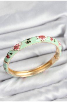 Mineli Pirinç Su Yeşili Çiçek Motifli Gold Kadın Kelepçe