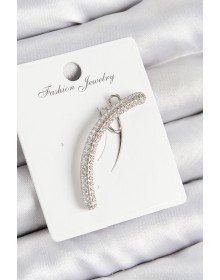 Pirinç Zirkon Taşlı Model Gümüş Renk Sağ Kıkırdak Küpe