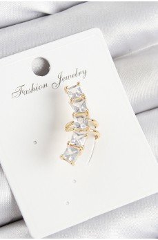 Pirinç Zirkon Taşlı Model Gold Renk Sağ Kıkırdak Küpe Pirinç Zirkon Taşlı Model Gold Renk Sağ Kıkırdak Küpe