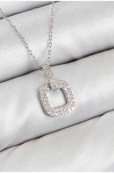 Pirinç Zirkon Taşlı Kare Model Gümüş Renk Kadın Kolye