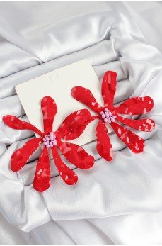 Pirinç Büyük Kırmızı Çiçek Model Kadın Küpe
