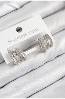 Pirinç Zirkon Taşlı Kıvrımlı Model Gümüş Renk Kadın Küpe Pirinç Zirkon Taşlı Kıvrımlı Model Gümüş Renk Kadın Küpe