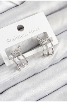 Pirinç Zirkon Taşlı İnci Detaylı Balık Kuyruğu Model Gümüş Renk Kadın Küpe