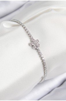 Pirinç Zirkon Taşlı Çiçek Model Gümüş Renk Kadın Bileklik