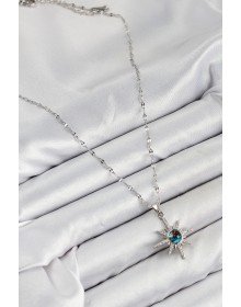 316L Çelik Zirkon Taşlı Kutup Yıldızı Model Gümüş Renk Kadın Kolye