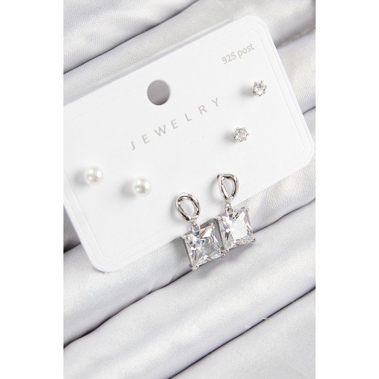 Pirinç Zirkon Taşlı Sallantılı Kare Model Gümüş Renk 925 Ayar Gümüş Çivi Kadın Küpe Set