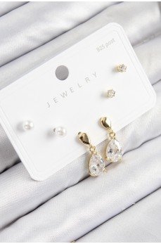 Pirinç Zirkon Taşlı Sallantılı Damla Model Gold Renk 925 Ayar Gümüş Çivi Kadın Küpe Set Pirinç Zirkon Taşlı Sallantılı Damla Model Gold Renk 925 Ayar Gümüş Çivi Kadın Küpe Set