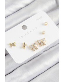 Pirinç Zirkon Taşlı Fiyonk Model Gold Renk 925 Ayar Gümüş Çivi Kadın Küpe Set