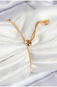 Pirinç Zirkon Taşlı Kare Model Gold Renk Asansörlü Kadın Bileklik Pirinç Zirkon Taşlı Kare Model Gold Renk Asansörlü Kadın Bileklik