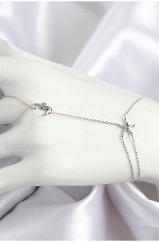 Pirinç Zirkon Taşlı Deniz Atı Ve Yıldız Model Gümüş Renk Şahmeran Pirinç Zirkon Taşlı Deniz Atı Ve Yıldız Model Gümüş Renk Şahmeran