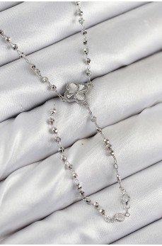 Pirinç Zirkon Taşlı Yonca Model Gümüş Renk Kadın Y Kolye