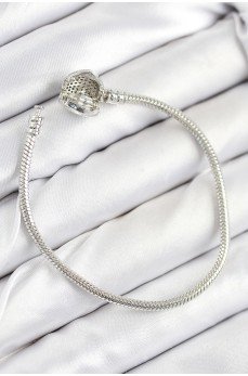 Pirinç Charm Zirkon Taşlı Kalp Model Gümüş Renk Kadın Bileklik Pirinç Charm Zirkon Taşlı Kalp Model Gümüş Renk Kadın Bileklik