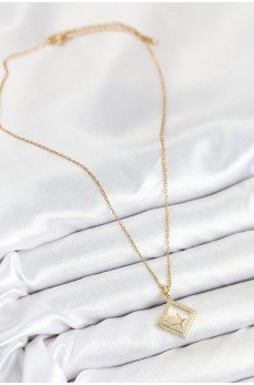 316L Çelik Zirkon Taşlı Yıldız Model Gold Renk Kadın Kolye