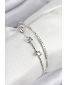 Pirinç Zirkon Taşlı Kalp Model Gümüş Renk Kadın Bileklik