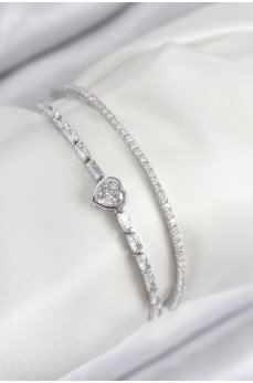 Pirinç Zirkon Taşlı Kalp Model Gümüş Renk Kadın Bileklik