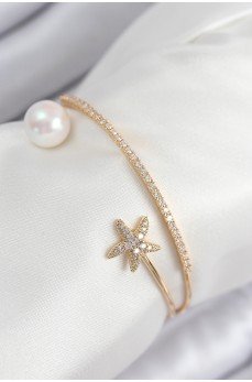 Pirinç Zirkon Taşlı Yıldız Ve İnci Model Gold Renk Kadın Bileklik