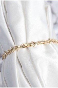 Pirinç VIP Seri Gold Zirkon Taşlı Balık Sırtı Model Kadın Bileklik