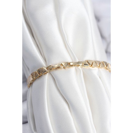 Pirinç VIP Seri Gold Renk Sıralı Üçgen Model Kadın Bileklik