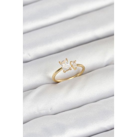 Pirinç Gold Renk Zirkon Taşlı Kadın Yüzük Pirinç Gold Renk Zirkon Taşlı Kadın Yüzük