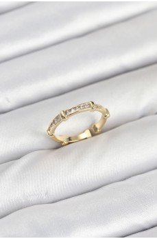 Pirinç Gold Renk Kemik Model Zirkon Taşlı Kadın Yüzük Pirinç Gold Renk Kemik Model Zirkon Taşlı Kadın Yüzük