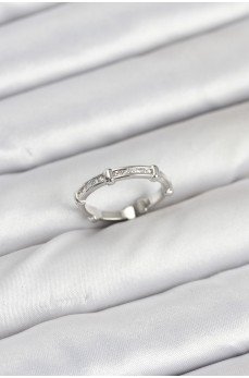 Pirinç Gümüş Renk Kemik Model Zirkon Taşlı Kadın Yüzük