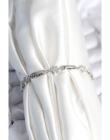 Pirinç Gümüş Renk Yıldız Model Kadın Bileklik