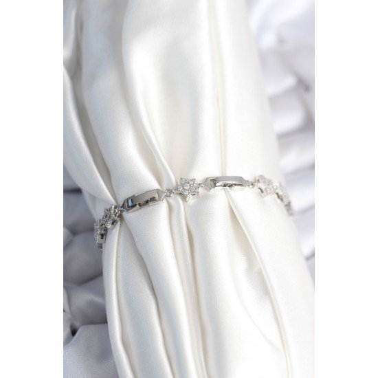 Pirinç Gümüş Renk Yıldız Model Kadın Bileklik