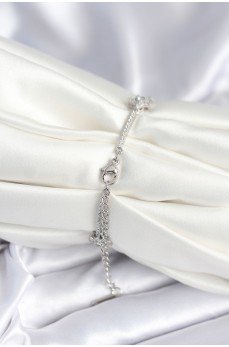 Pirinç Gümüş Renk Yıldız Model Kadın Bileklik Pirinç Gümüş Renk Yıldız Model Kadın Bileklik