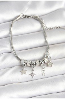 Pirinç Gümüş Renk Kutup Yıldızı Charmlı Kadın Bileklik Pirinç Gümüş Renk Kutup Yıldızı Charmlı Kadın Bileklik