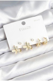 Kelebek Model Gold Renk Pirinç 925 Ayar Gümüş Çivili Kadın Küpe Seti