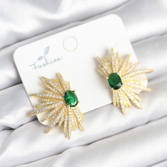 Yeşil Taş Detaylı Zirkon Taşlı Gold Renk Pirinç Kadın Küpe Yeşil Taş Detaylı Zirkon Taşlı Gold Renk Pirinç Kadın Küpe