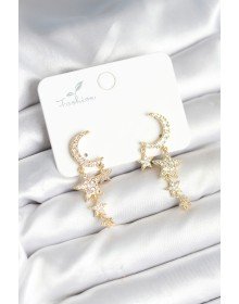 Ay ve Yıldız Model Gold Renk Pirinç Kadın Küpe