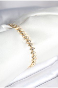 Pirinç Gold Renk Zirkon Taşlı Baklava Model Kadın Bileklik