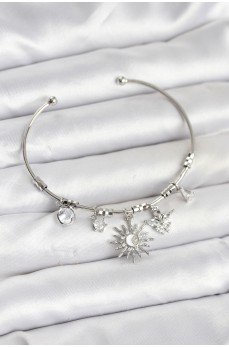 Güneş Charmlı Gümüş Renk Pirinç Kadın Bileklik