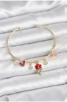 Gül Charmlı Gold Renk Pirinç Kadın Bileklik