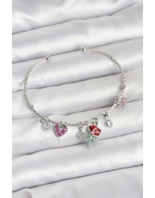 Gül Charmlı Gümüş Renk Pirinç Kadın Bileklik