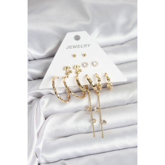 Gold Renk 6 Çift Pirinç Kadın Küpe Seti Gold Renk 6 Çift Pirinç Kadın Küpe Seti