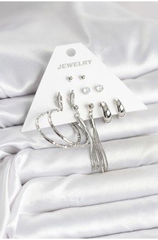 Gümüş Renk Pirinç 6 Çiftli Kadın Küpe Seti Gümüş Renk Pirinç 6 Çiftli Kadın Küpe Seti