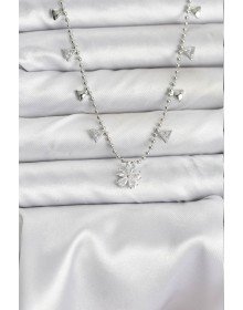 Pirinç Gümüş Renk Zirkon Taşlı Çiçek Model Kadın Kolye