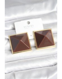 Pirinç Gold Renk Kahverengi Piramit Model Kadın Küpe