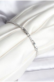 Kelebek Model Zirkon Taşlı Gümüş Renk Pirinç Su Yolu Kadın Bileklik