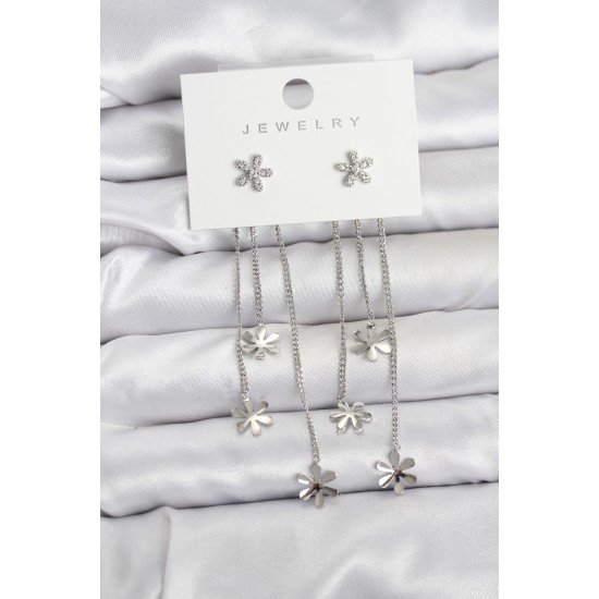 Papatya Model Gümüş Renk Pirinç Sallantılı Kadın Küpe Papatya Model Gümüş Renk Pirinç Sallantılı Kadın Küpe