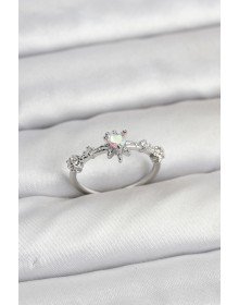 Gümüş Renk Pirinç Yıldız Model Kadın Yüzük