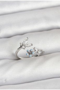 Pirinç Gümüş Renk Kelebek Model Kadın Yüzük