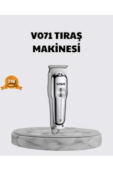 Profesyonel Gümüş Şarjlı Tıraş Makinesi – 3 Başlık, 120 Dakika Kullanım Süresi, Kompakt ve Hafif Tasarım